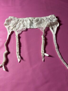White Lace Garter Belt - Women's Intimates